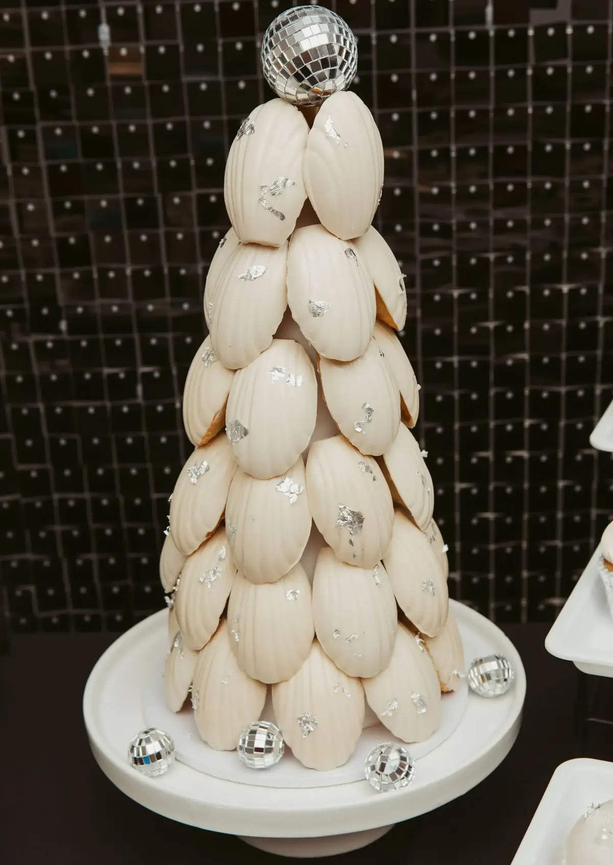 styled elegance cakes